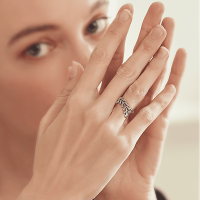 Leaf & Laurel Ring